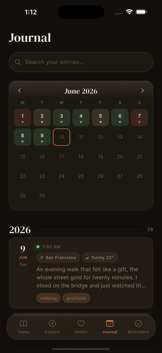 Mood-colored calendar and entry cards with tags